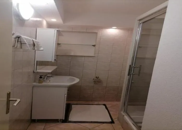 Libertas - Two Bedroom With With Terrace And Sea View 7 *